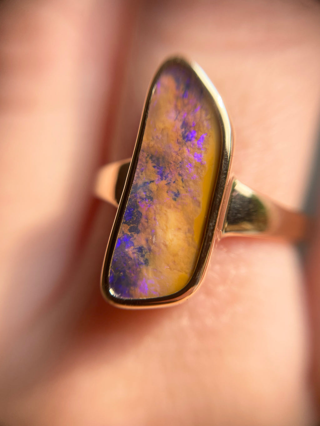 'Solara' Ring - 9ct Gold