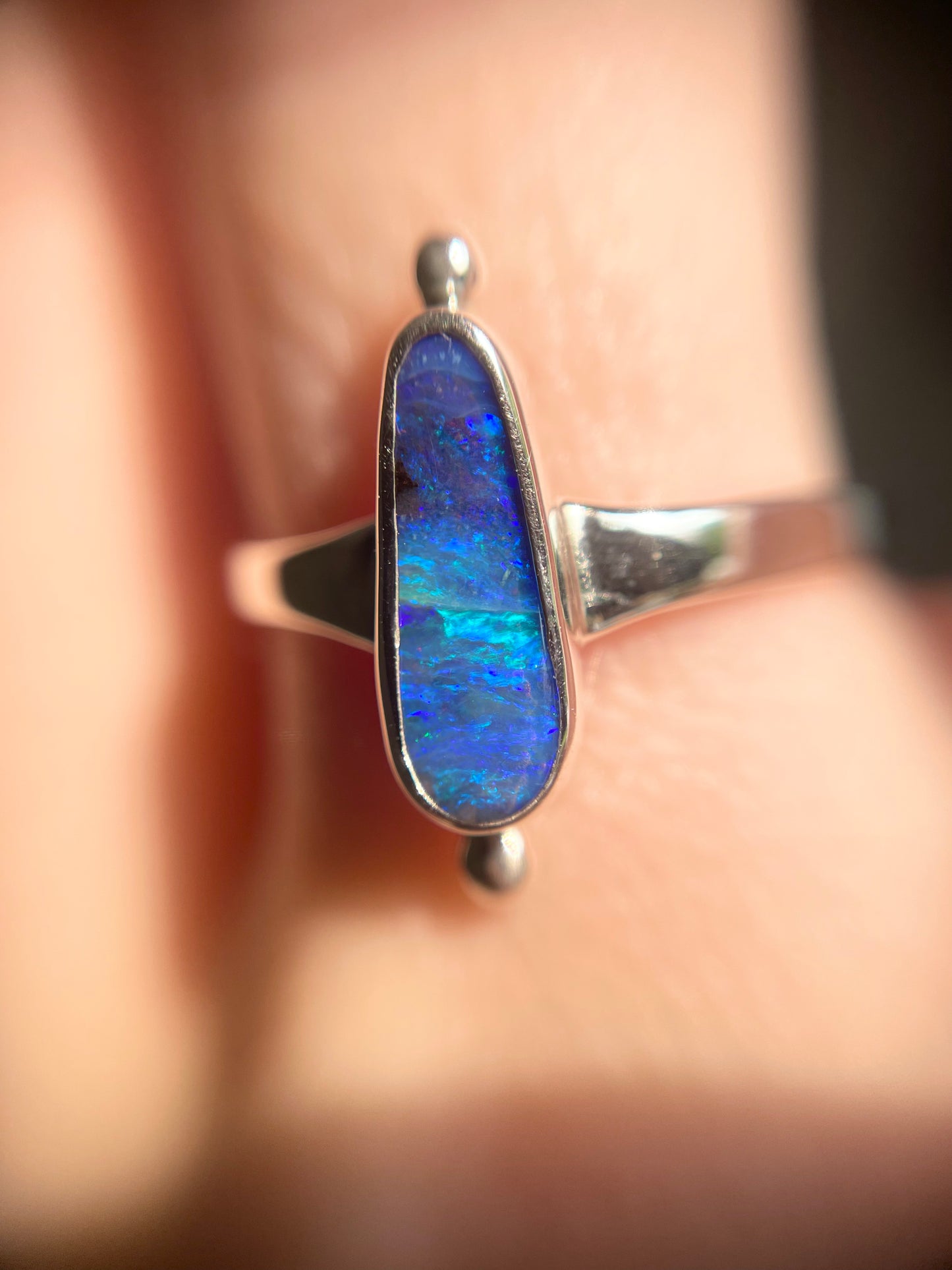 'Vythos' Ring